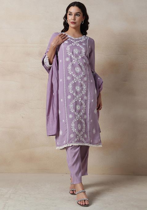 Lavender Floral Thread Embroidered Kurta Set With Pants And Dupatta