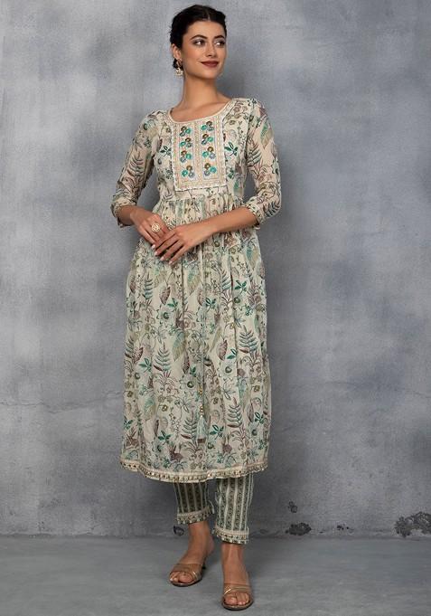 Green Floral Embroidered Kurta With Floral Print Pants (Set of 2)