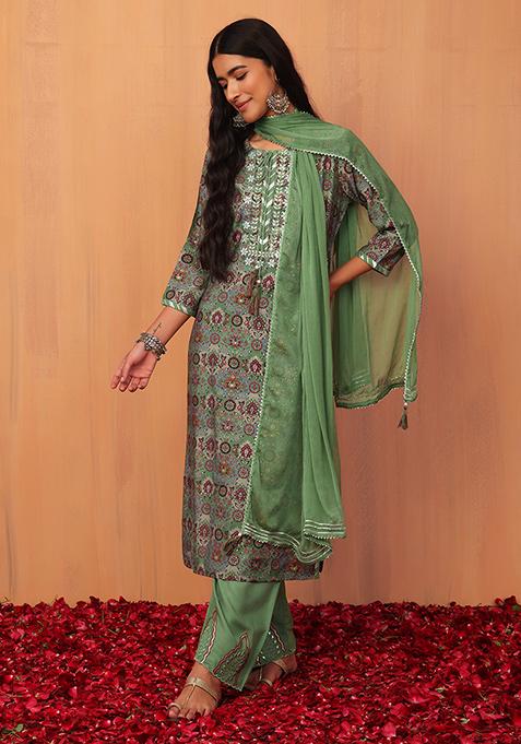 Green Floral Print Muslin Straight Kurta With Pant And Chiffon Dupatta (Set of 3)
