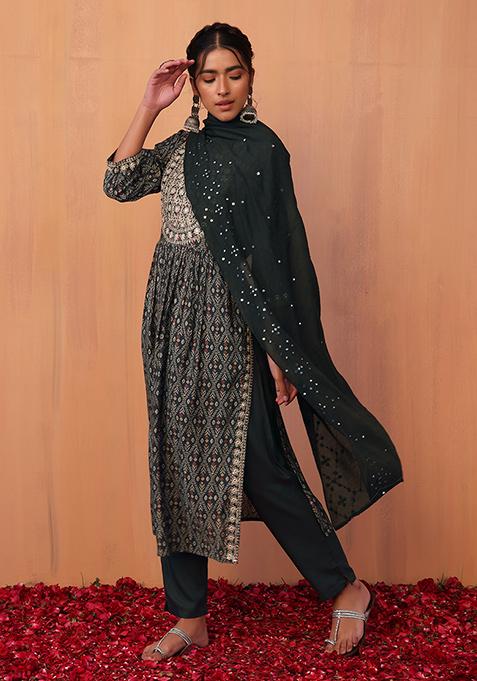 Grey Printed Zari Embroidered Muslin Kurta With Pants And Dupatta (Set of 3)