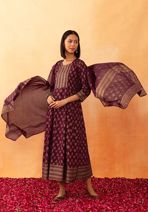 Maroon Floral Foil Print Rayon Anarkali Kurta And Dupatta (Set of 2)