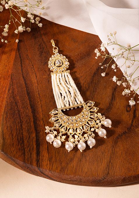 Gold Finish Kundan And White Pearl Maangtika