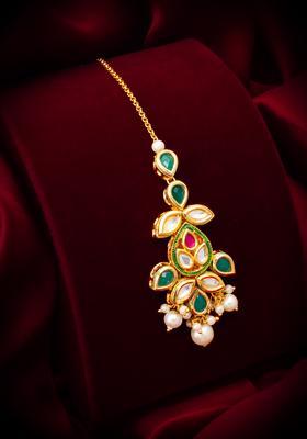 Green Kundan Alloy Maang Tikka
