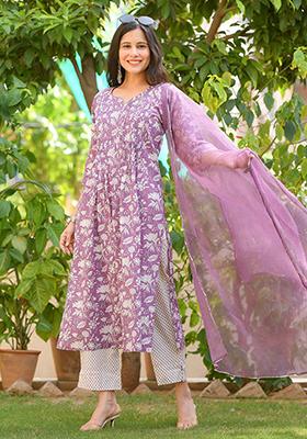 Women  Purple Printed Straight Kurta Trousers NA Set