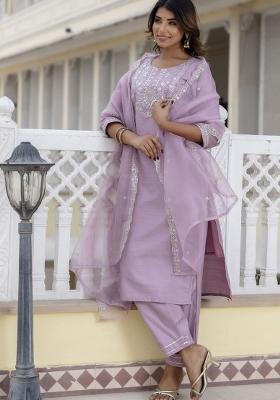 Lavender Embroidered Silk Blend Salwar Kameez With Dupatta