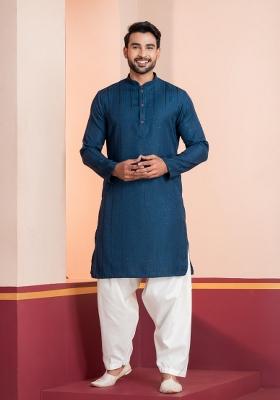 Blue Embroidery Silk Kurta For Men