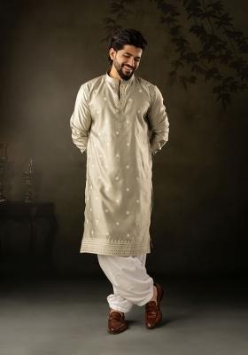 Green Embroidery Rayon Kurta Pajama Set For Men
